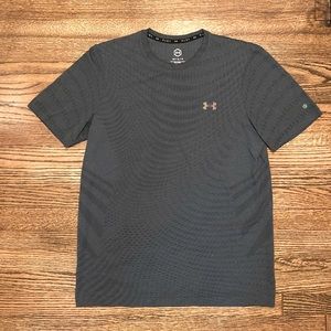 Large Under Armour Rush Workout Shirt